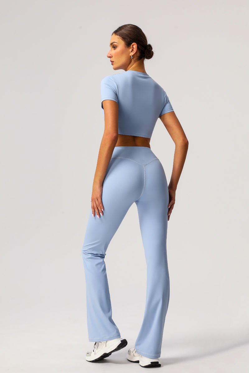 Cropped sports T-shirt + micro flared pants 2-piece set
