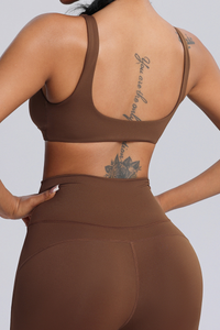 Women's Athletic Twist-Front V-neck Push-Up Bra