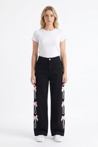 Women's High Waist Bow & Pearl Chain Detail Jeans