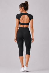 Women's Cropped T-shirt & Capri Leggings Workout Yoga Sets