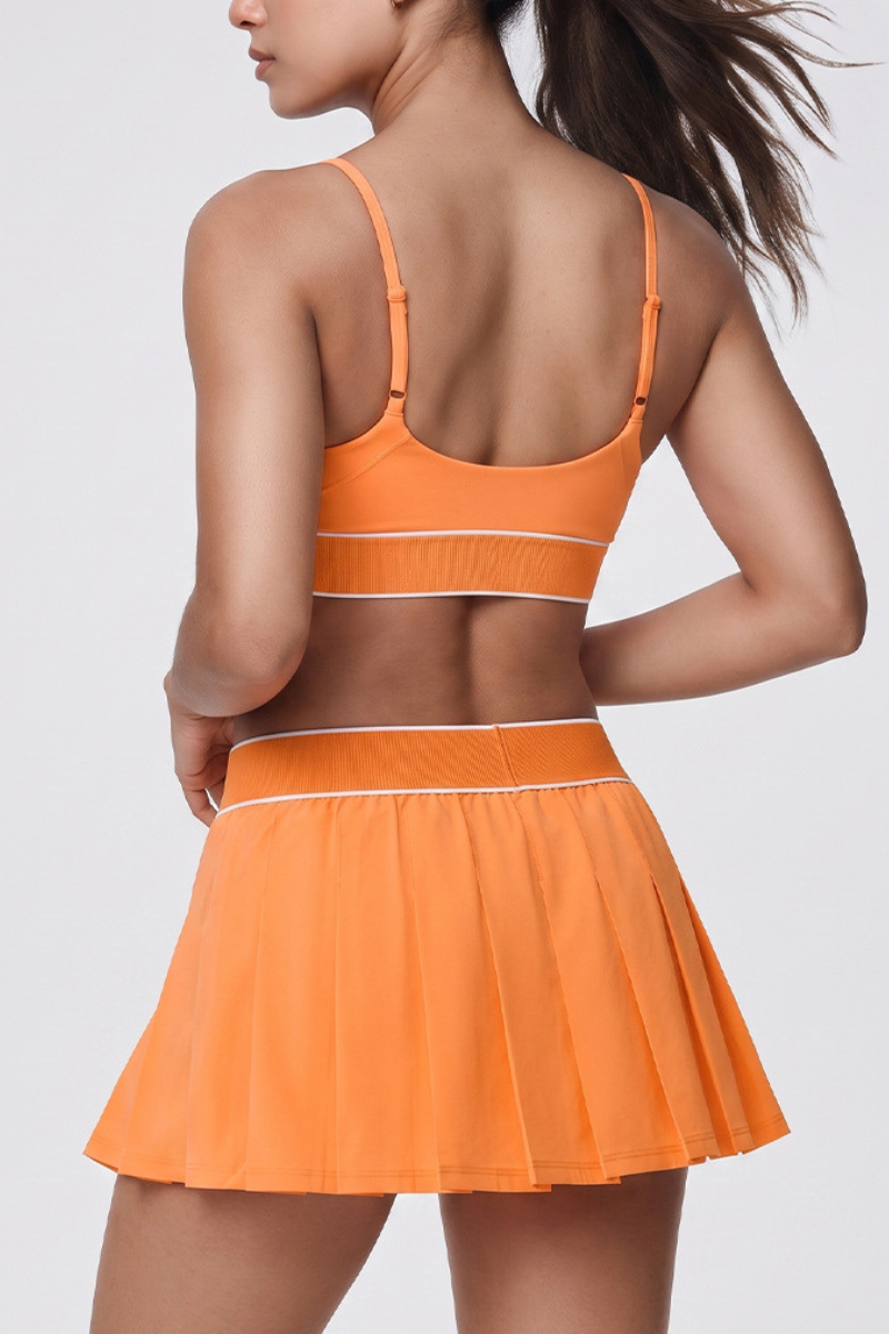 Women's Tennis Sets:Contrast Bra And Pleated Tennis Skirt