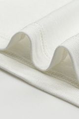 Women's body-hugging top