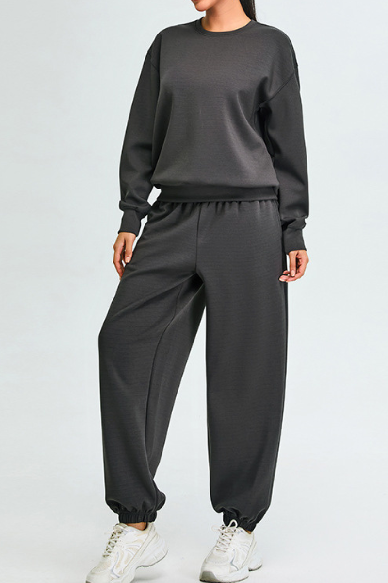 Women's Athletic Set:Pullover And Cuffed Sweatpants