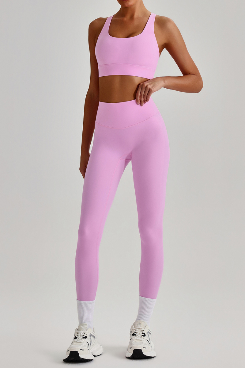 Women's Wide Strap Sports Bra & No Front Seam Leggings Set
