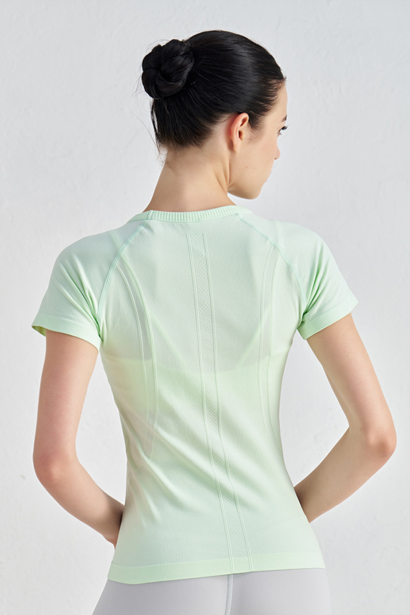 Women's Slim-Fit Breathable Waist-Cinching Crew Neck T-shirt