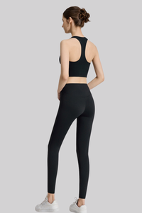 Women's Yoga Sets:Halter V-Neck Racerback Bra And Leggings
