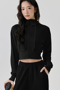 Short-sleeved hooded sports jacket.