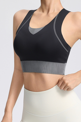 Women's U-Neck Sleeveless Sports Bra.