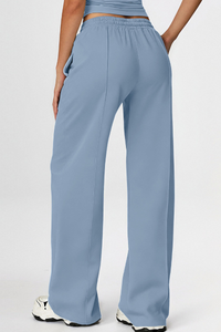 Women’s streetwear straight-leg casual pants.