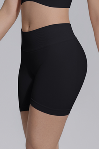 Women's Seamless V Back Lifting Hip No Front Seam Yoga Short