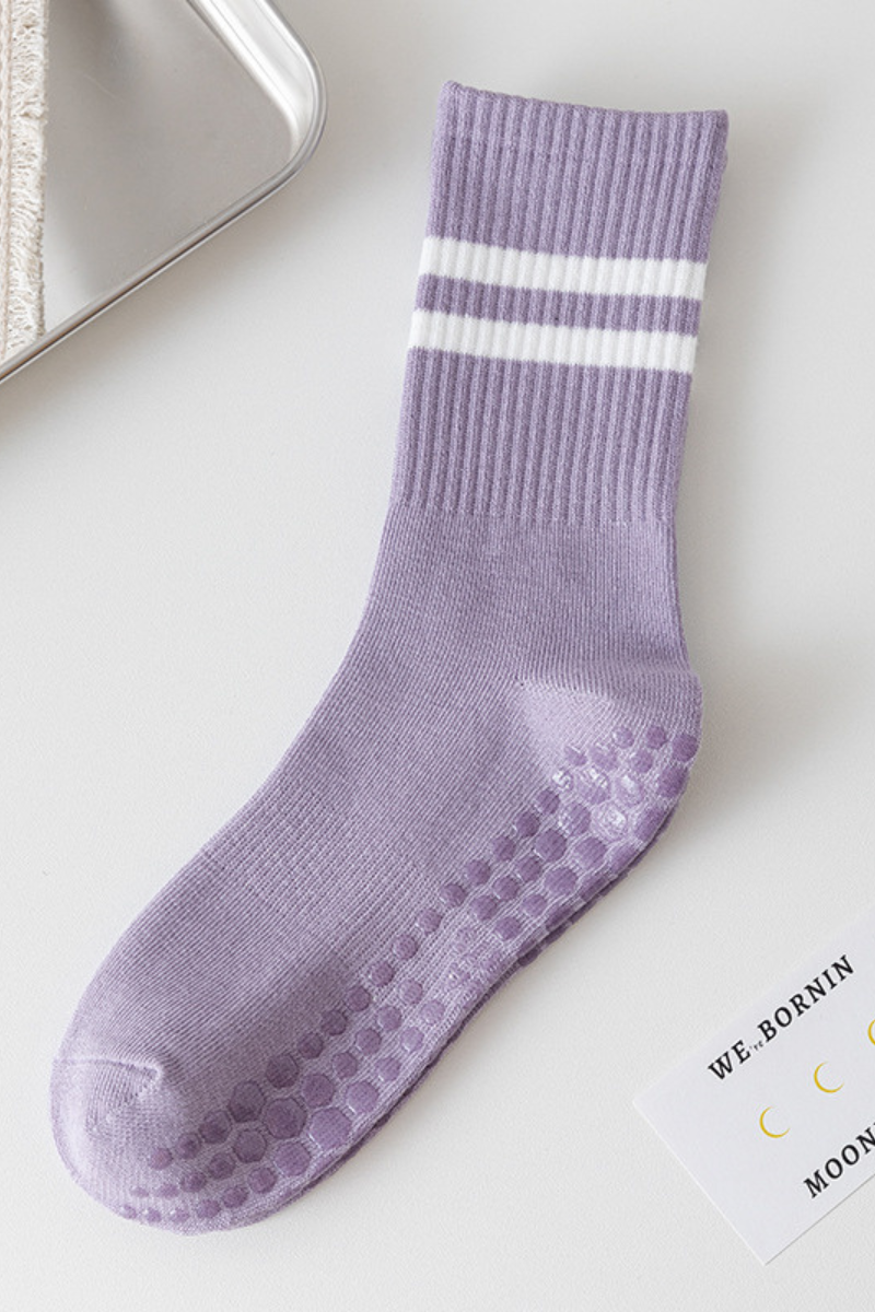Women's Striped Non-Slip Dots Yoga Pilates Mid-Calf Socks