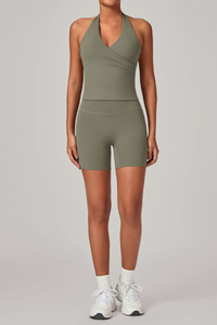 Women's Athletic Set:Halterneck Pleated V-neck Bra & Shorts