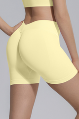 Women's Seamless V Back Lifting Hip No Front Seam Yoga Short