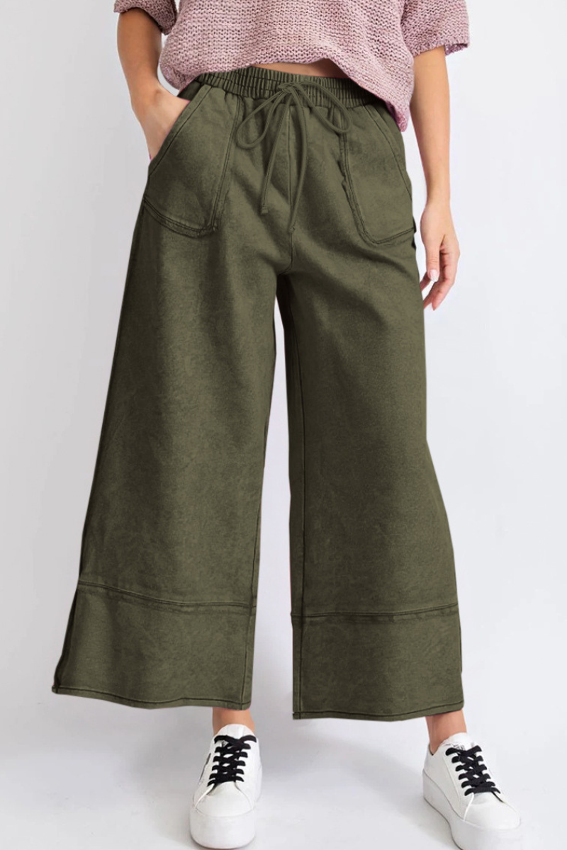 Leisure-style wide-leg pants