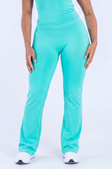 Women’s Butt Lifting Slim Athletic Bell Bottom Leggings