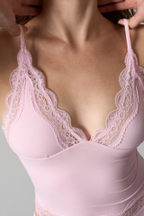 Women's V-Neck Lace Spaghetti Strap Tank Top