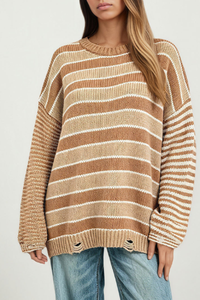 Women Crew Neck Contrast Stripe Distressed Hem Knit Sweater