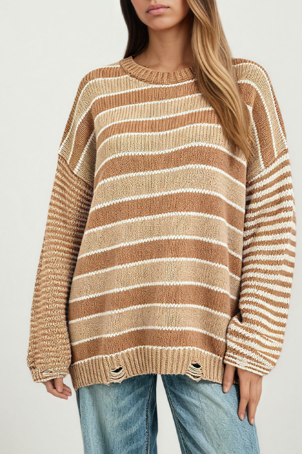 Women Crew Neck Contrast Stripe Distressed Hem Knit Sweater