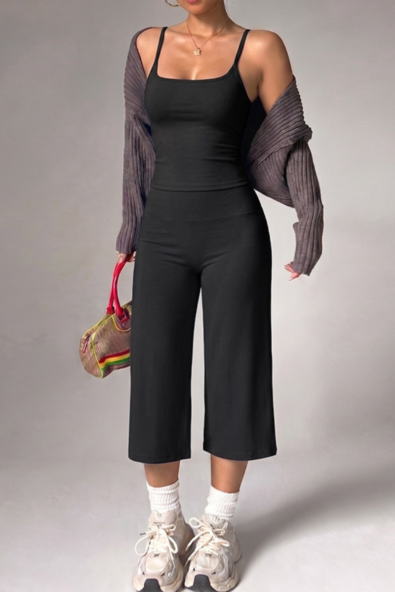 Women's Thin Strap Cami And Wide-Leg Capri Pants  Sports Set