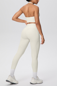 Women's Athletic Set:Healterneck Bra And Side Pocket Legging