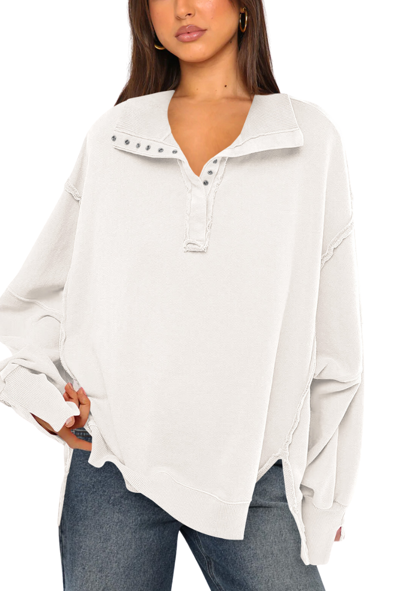 Loose-fitting, flared-neck hoodie with a split design