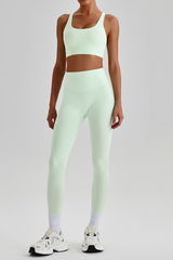 Women's Wide Strap Sports Bra & No Front Seam Leggings Set