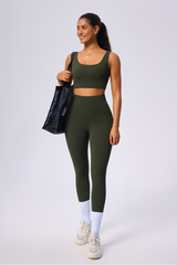 Women's Two-Piece Set: Sports Bra & Pocket Yoga Leggings