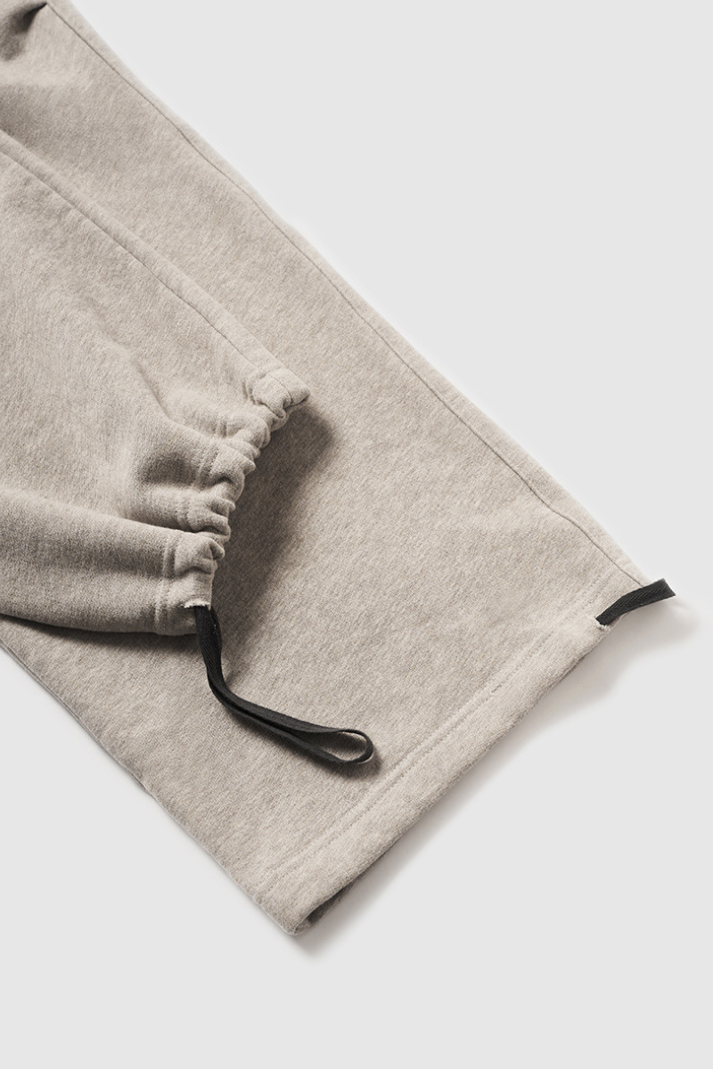 Straight-leg fleece-lined sweatpants.