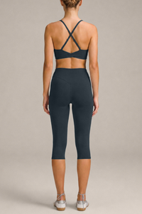 Women's Cross Adjustable Back V NeckBra And Capri Yoga Set