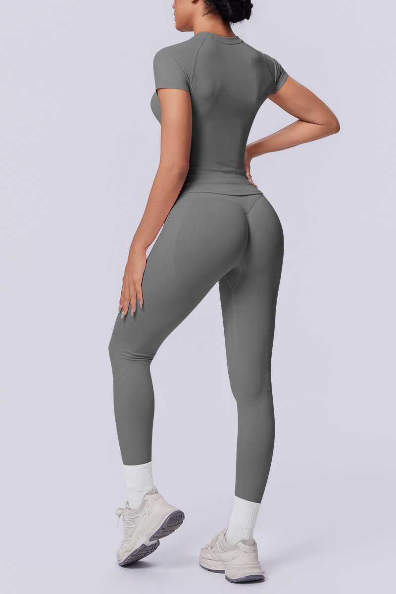 Women's Seamless Sets:Slim Fit T-shirt And Leggings