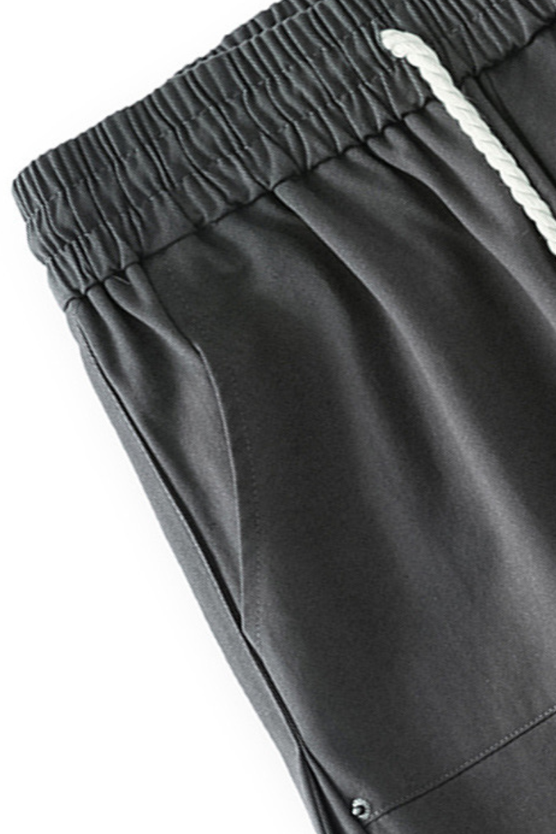 Men’s Cotton Cargo Pants.