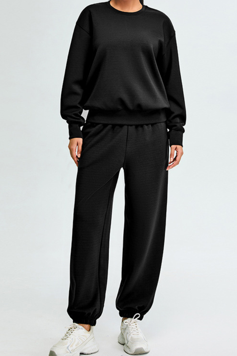 Women's Athletic Set:Pullover And Cuffed Sweatpants