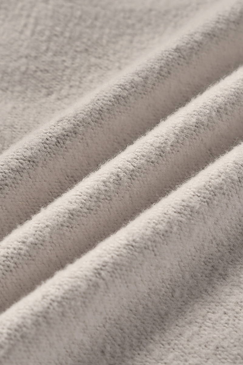 Straight-leg fleece-lined sweatpants.