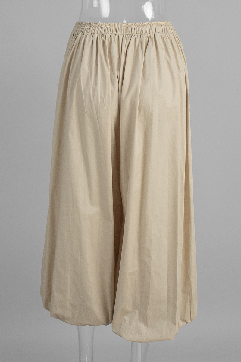 Wide-leg, relaxed, lantern-style pants