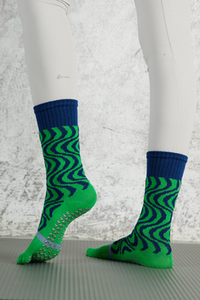 Women's Colorful Patterned Crew Yoga Grip Five-Toe Socks