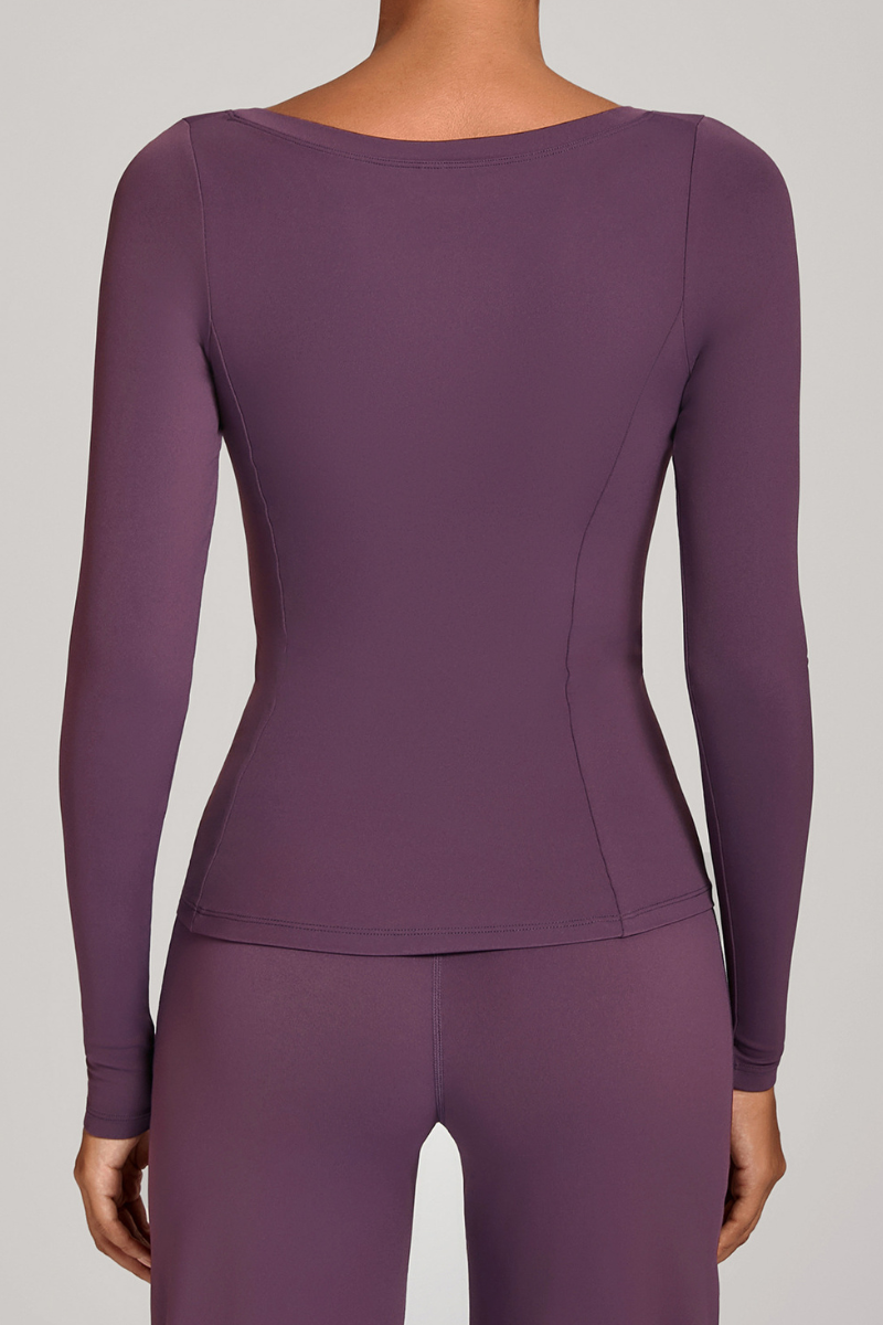 V-neck sport long-sleeved garment