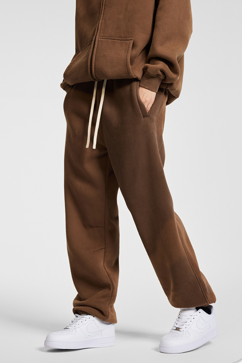 Men's discounted  hem-trimmed pants