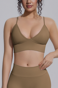 Women's Seamless Knit Solid Color Triangle Cup Sports Bra