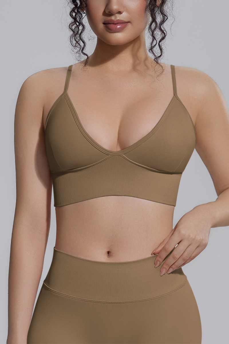 Women's Seamless Knit Solid Color Triangle Cup Sports Bra