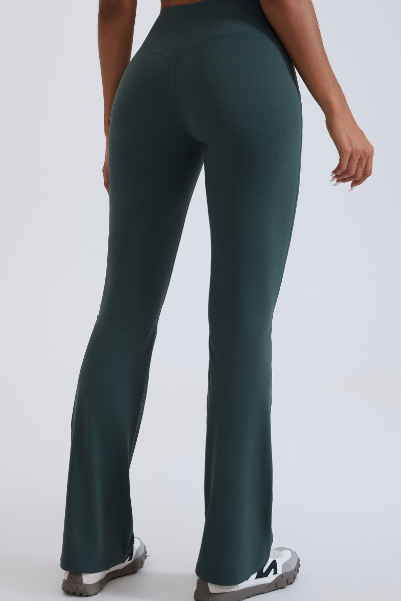 Women’s High-Waist Yoga Flare Pants.