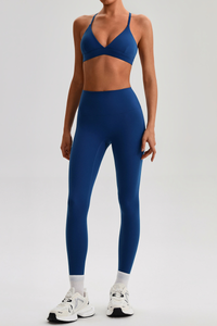 Women's Yoga Sets:Triangle Cup Bra & No Front Seam Leggings