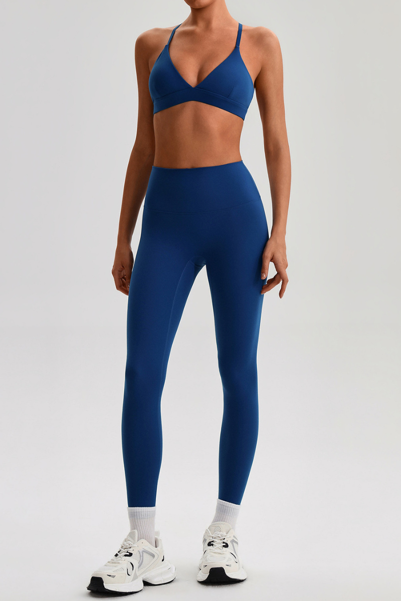 Women's Yoga Sets:Triangle Cup Bra & No Front Seam Leggings
