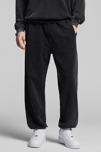 Retro trouser-style ensemble