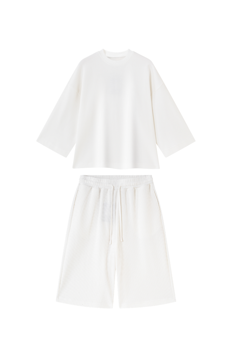 Unisex Waffle Knit Set:Loose Fit T-shirt &Knee Length Shorts