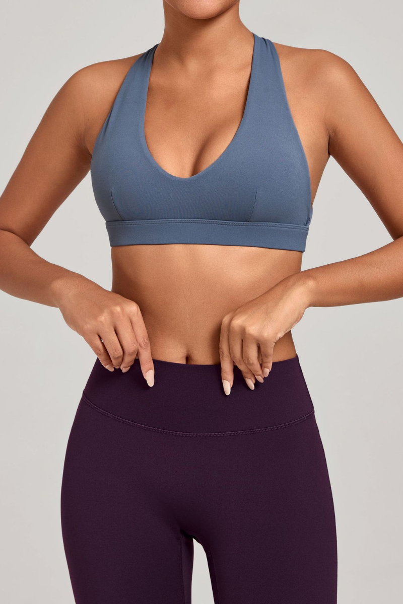 Women's Athletic Halterneck V-neck Cut Out Bra