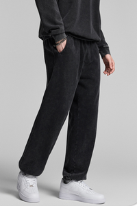 Retro trouser-style ensemble