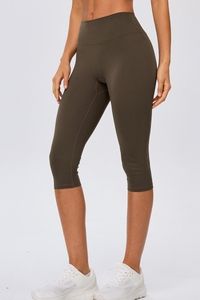 Women's No Front Seam Slim FIt Yoga Capri Leggings