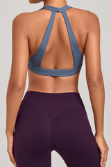 Women's Athletic Halterneck V-neck Cut Out Bra