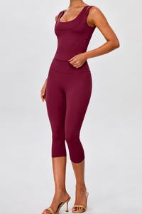 Women's Yoga Sets:Fake Two-Piece Tank Top & Capri Leggings