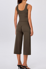 Women's Yoga Sets:Fake Two-Piece Tank Top & Wide Leg Capri Pants